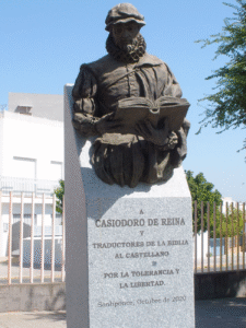 ¿Quién Fue Casiodoro De Reina? Who Was Casiodoro De Reina? – Pregúntale